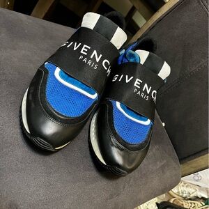 Givenchy Men’s Strap Shoe